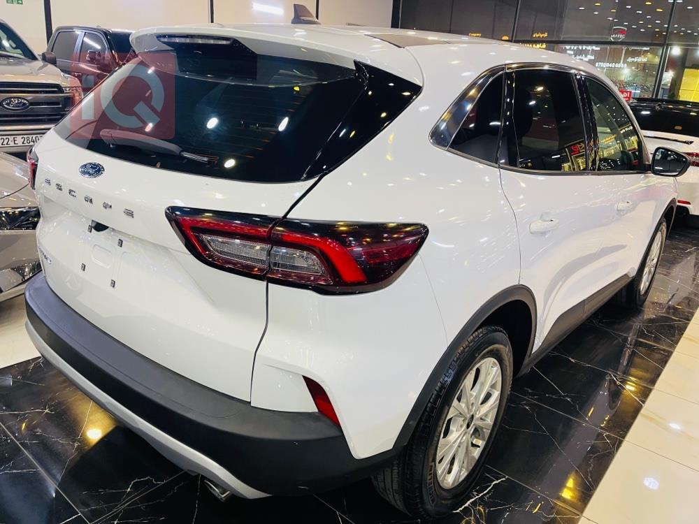 فۆرد ئێسکەیپ